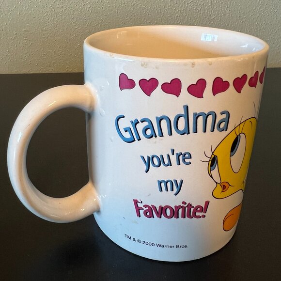 Vtg WARNER BROS Looney Tunes TWEETY BIRD Grandma You're My Favorite! 2000 Mug - Picture 5 of 10